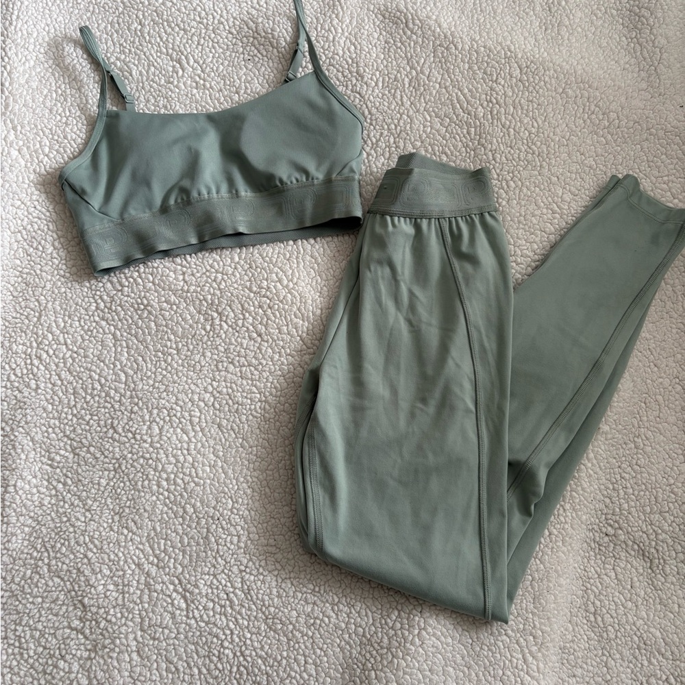 PINK Victoria's Secret Sage Green Leggings and Bra set